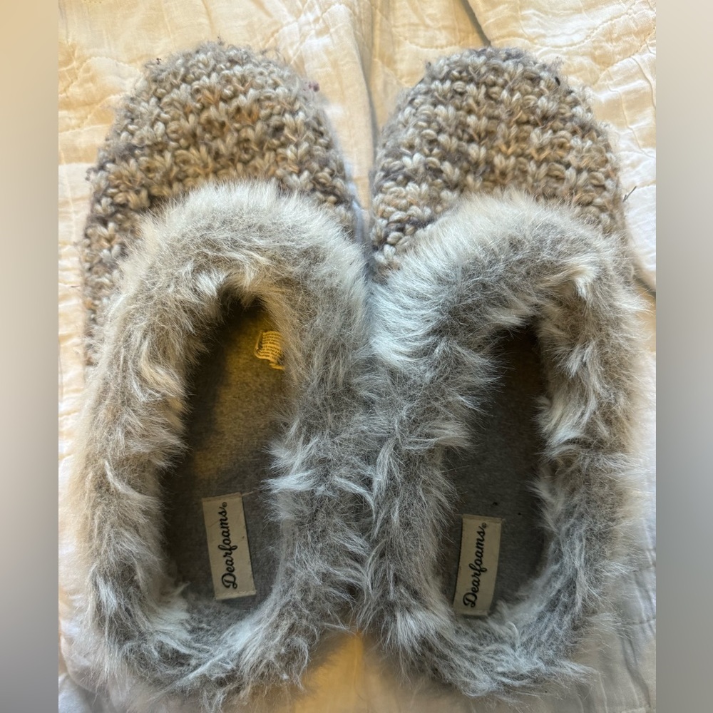 Dearfoams slippers, gray, size XL (shoe sizes 11-12)